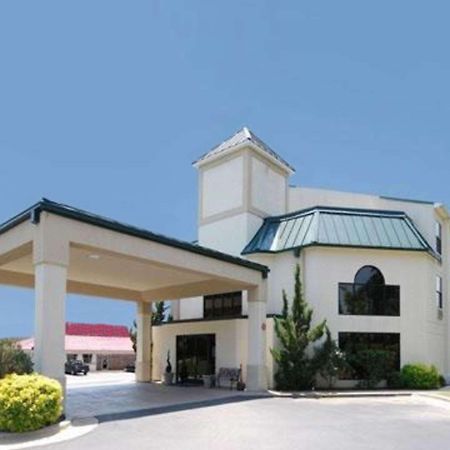 Quality Inn & Suites Tarboro - Kingsboro Exteriör bild