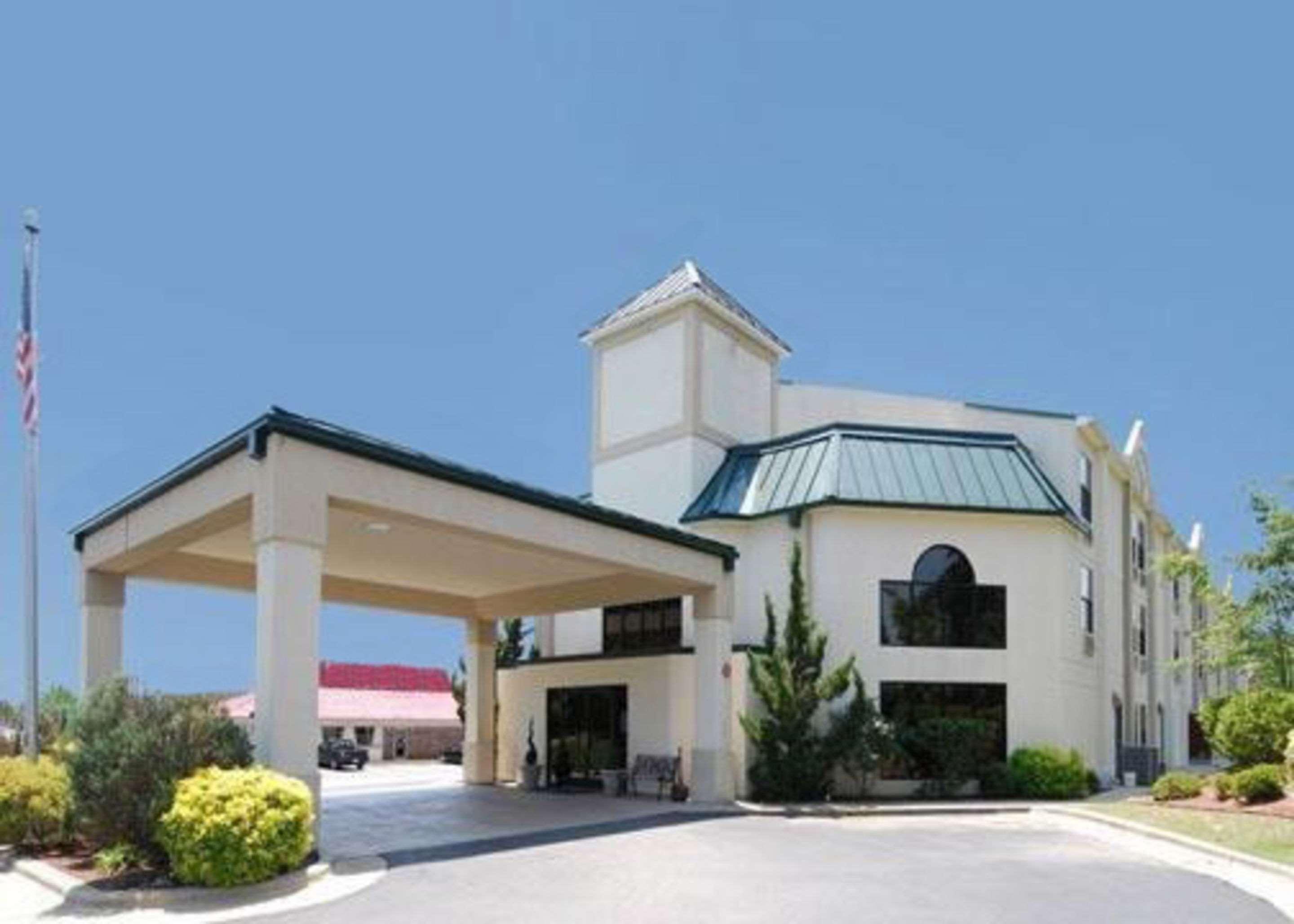 Quality Inn & Suites Tarboro - Kingsboro Exteriör bild