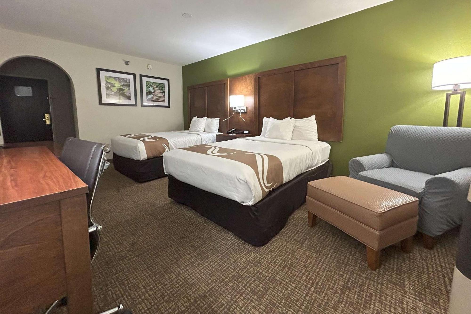 Quality Inn & Suites Tarboro - Kingsboro Exteriör bild
